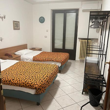 Hotel Persico Saluzzo Exterior foto